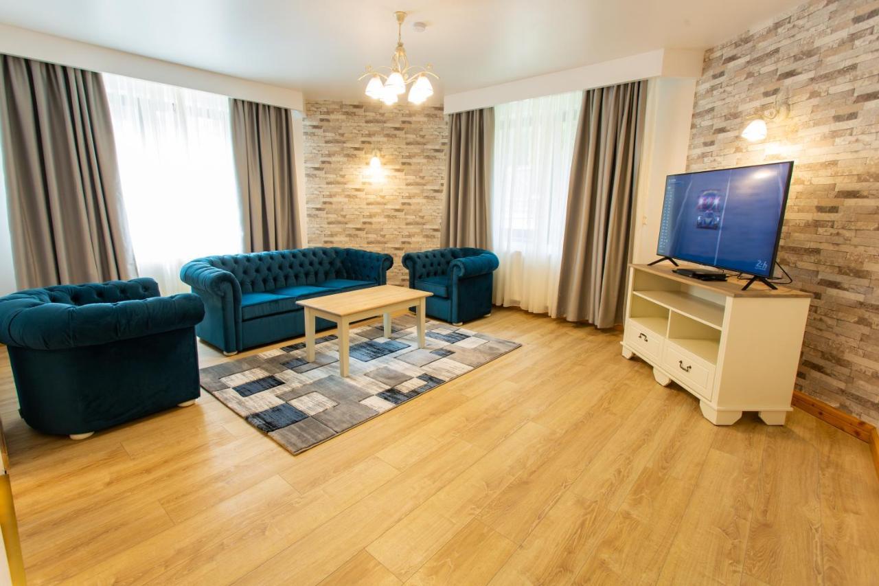 Pension Carmen'S Mansion A Σινάια Εξωτερικό φωτογραφία
