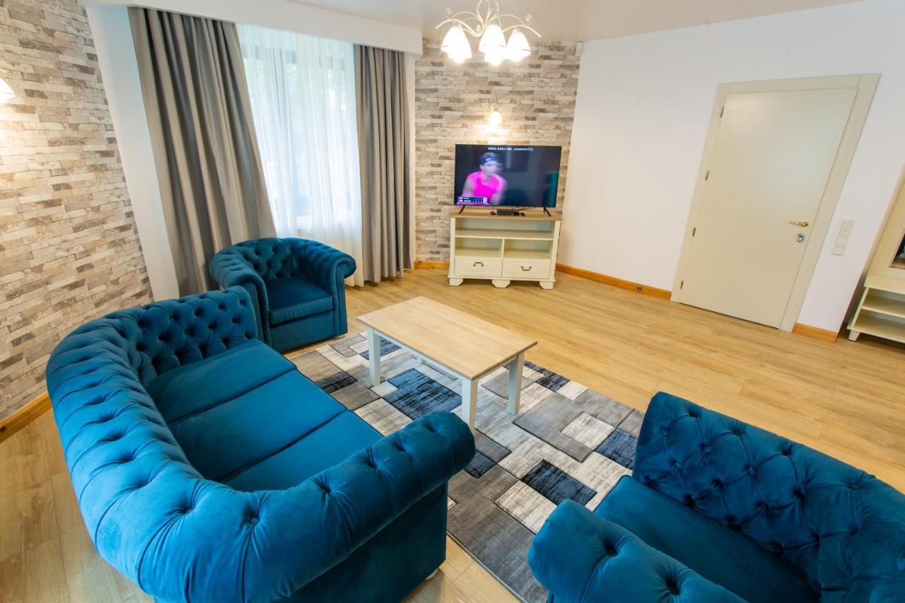 Pension Carmen'S Mansion A Σινάια Εξωτερικό φωτογραφία
